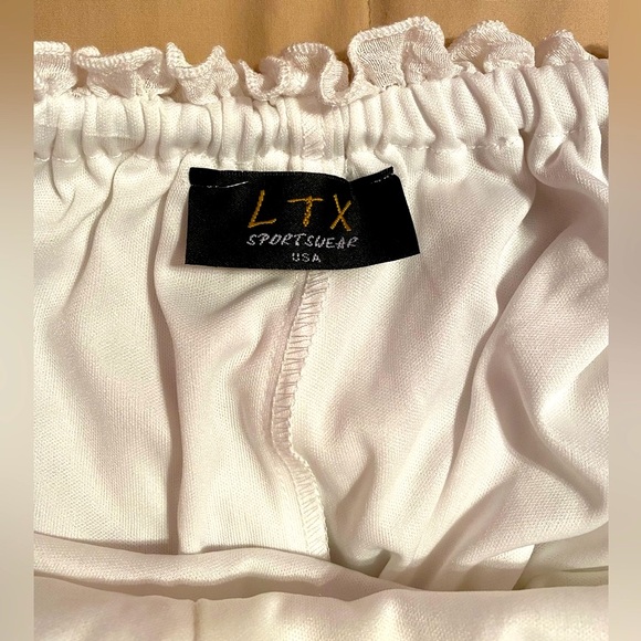 LTX Sportswear flowy white maxi dress Size medium - Picture 6 of 10